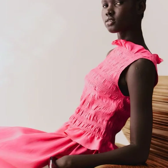 H&M Smocked Top - size small - Picture 2 of 3